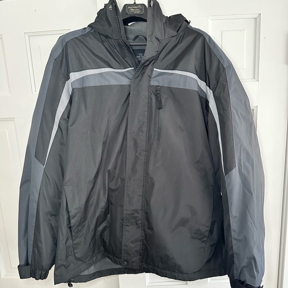 Men’s Coat - Picture 1 of 9